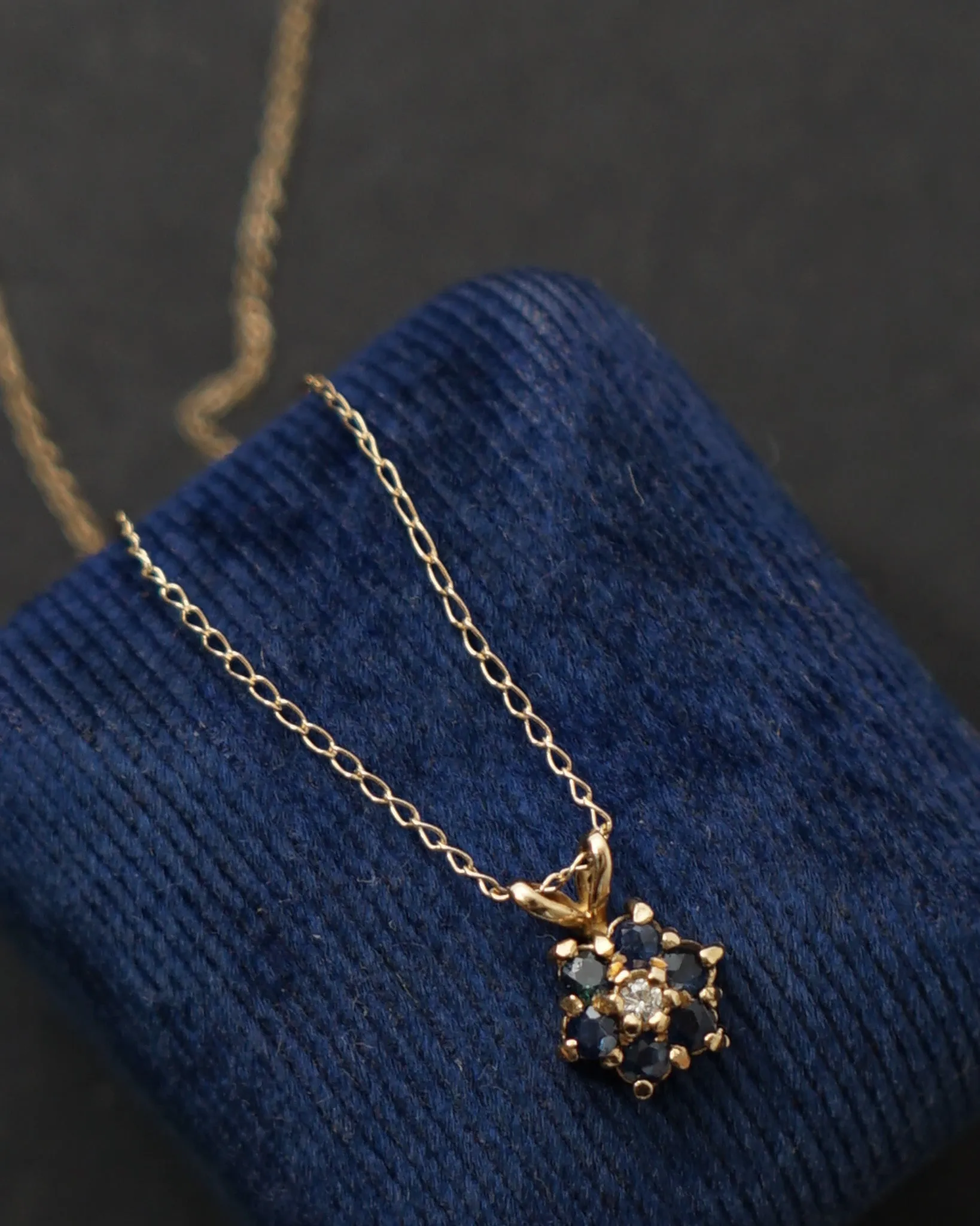 14k Gold Necklace w/ Sapphire x Diamond Flower Charm