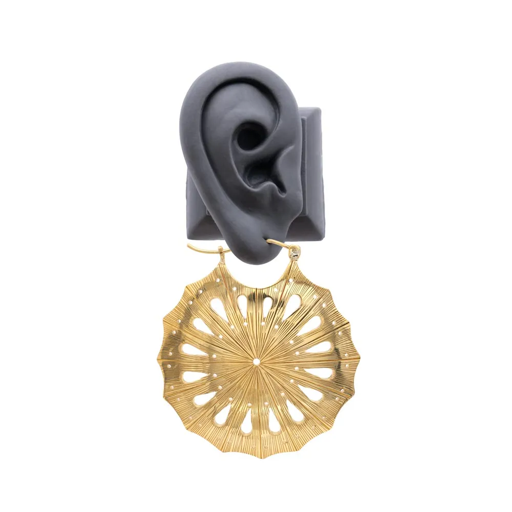 16g Polished Brass Sand Dollar Earrings — Price Per 2