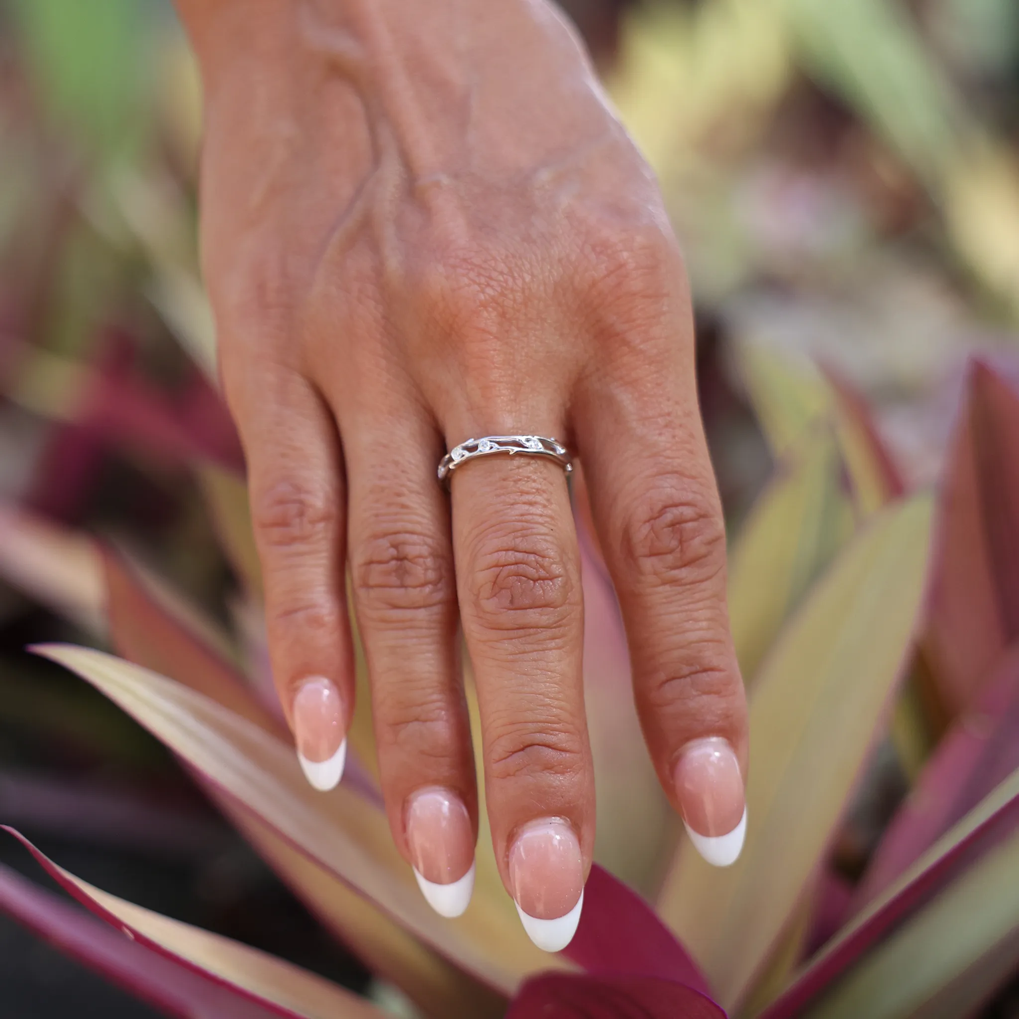 Heritage Ring in White Gold with Diamonds