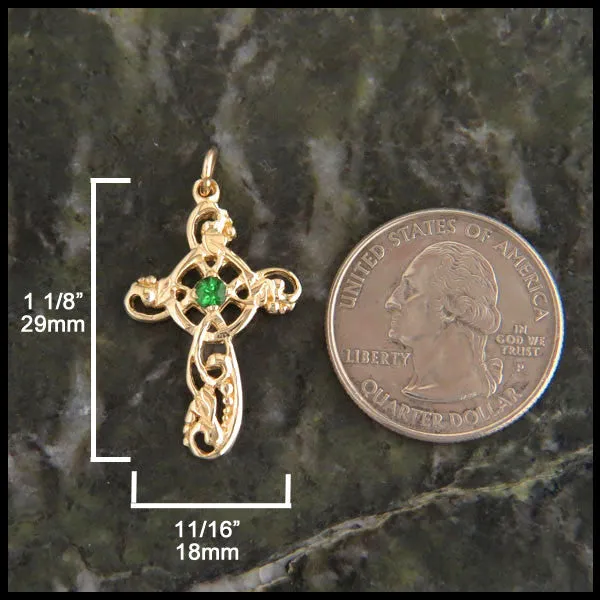 Ivy Celtic Cross Pendant in 14K Gold