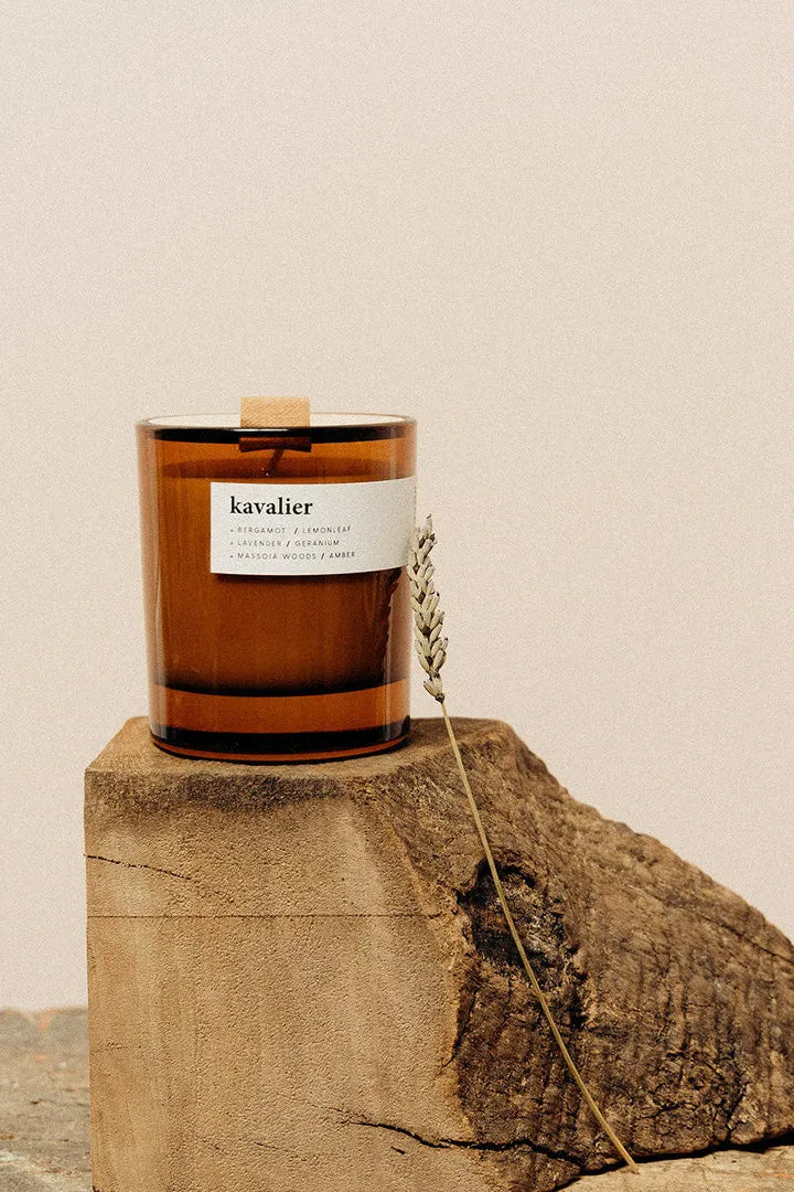 Keynvor Kavalier Candle (Cologne   Wood)