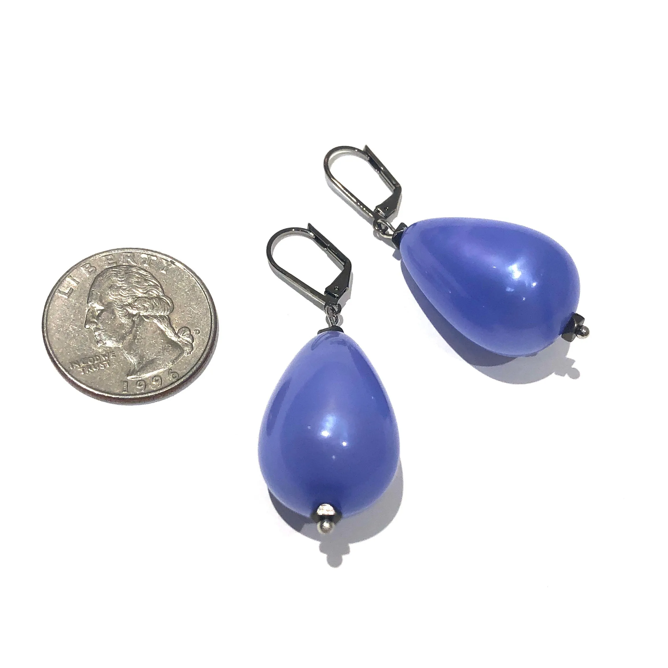 Periwinkle Aura Glow Nola Earrings