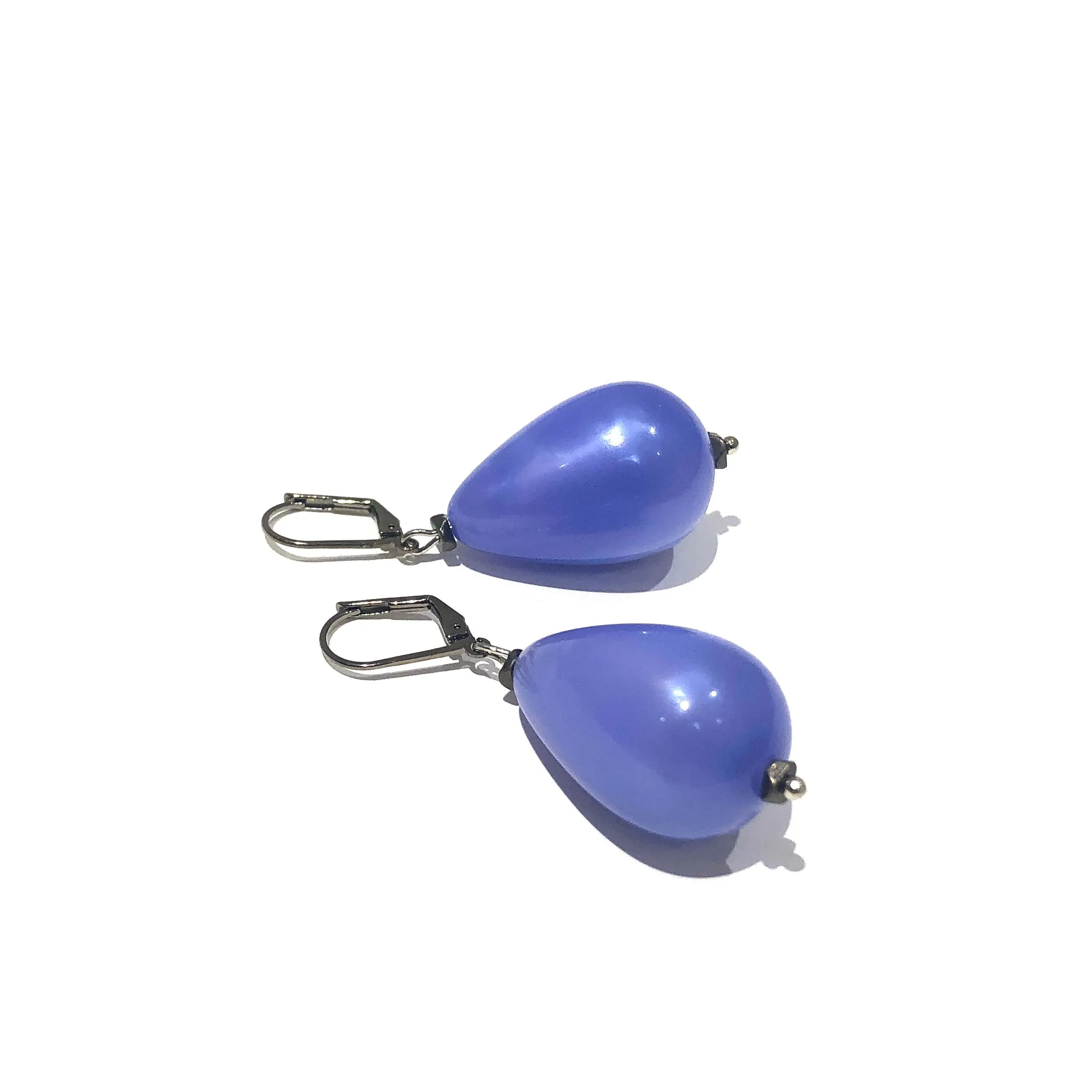 Periwinkle Aura Glow Nola Earrings