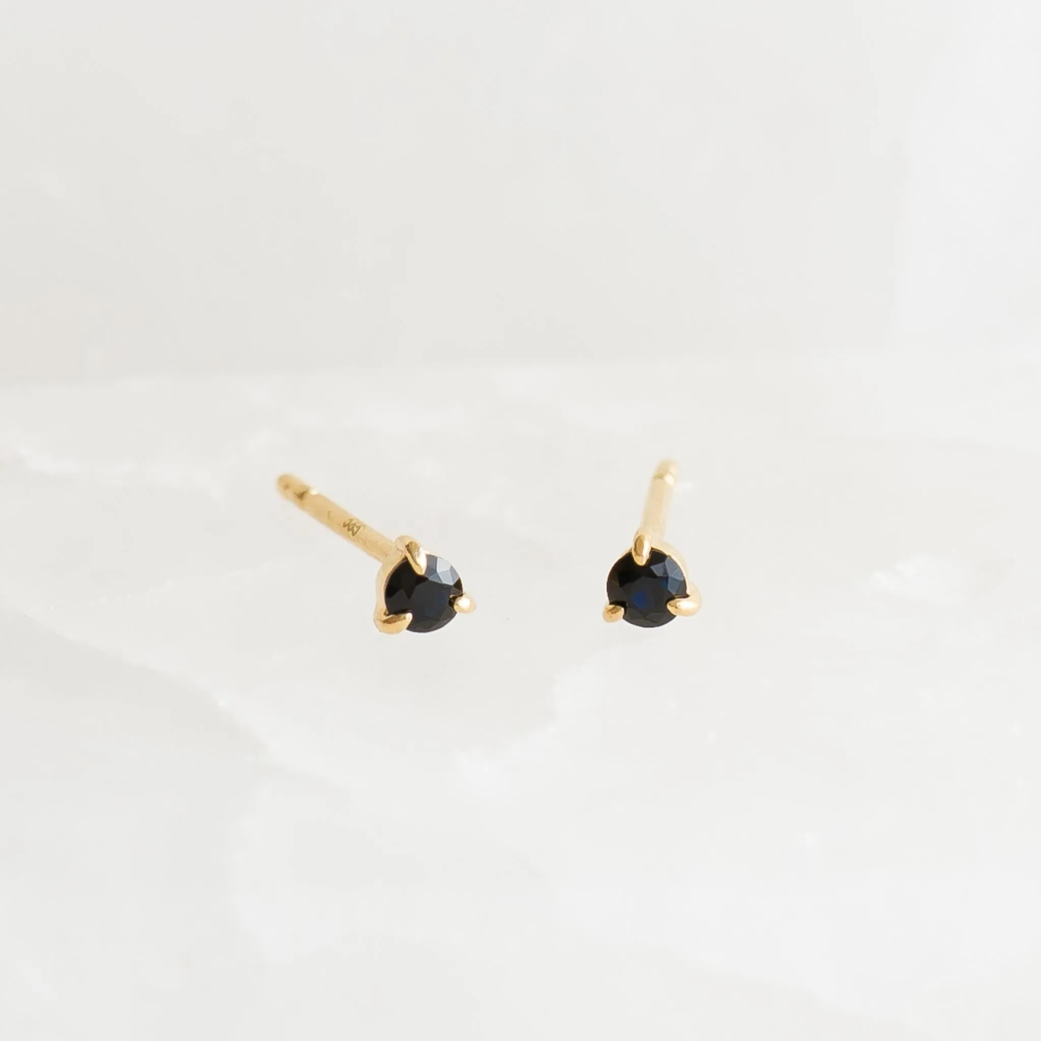 September Birthstone Stud Earrings 14k Gold - Blue Sapphire